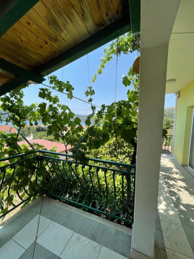 Apartments Mornar Poljica  Exterior photo