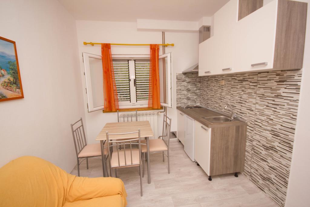 Apartments Mornar Poljica  Exterior photo