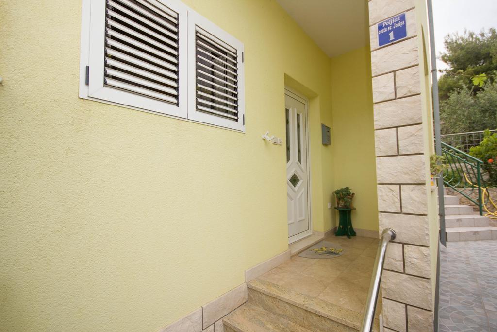 Apartments Mornar Poljica  Exterior photo